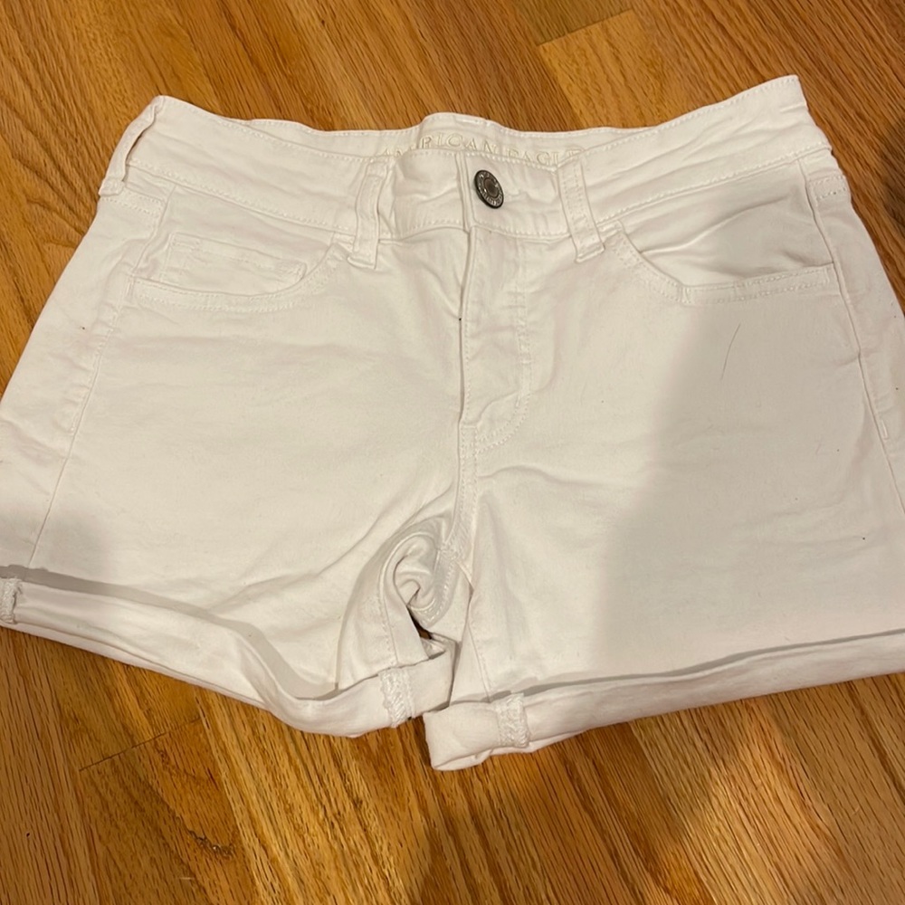 amercian eagle super stretch shorts